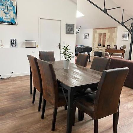 Loft Proche Centre Ville Hotes Habitant A L Etage Laval  Dış mekan fotoğraf